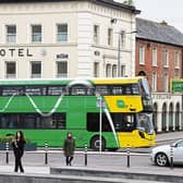 Deir an tÚdarás Iompair Náisiúnta gurb ionann an struchtúr táillí athbhreithnithe, a fheicfidh méadú thart ar 15% ar tháillí, agus an chéad choigeartú leathan ar tháillí PSO ó 2018