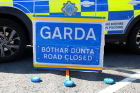 Tá imscrúdú ar siúl agus rinne Imscrúdaitheoirí Fóiréinseacha Imbhuailte na nGardaí scrúdú ar an láthair