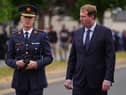Coimisinéir an Gharda Síochána Justin Kelly agus an tAire Dlí agus Cirt Jim O’Callaghan 