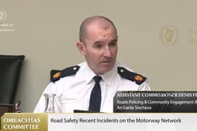 Tháinig an Leas-Choimisinéir Denis Ferry os comhair chomhaltaí an Oireachtais Dé Céadaoin