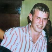 Athachomharc ar son eolais maidir le dúnmharú Paul Quinn