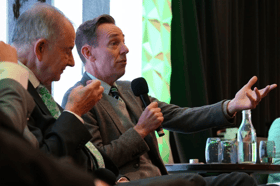 Ryan Tubridy ag labhairt ag comóradh céad bliain Fhianna Fáil i nGaillimh