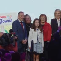Ainmníodh Baile na hAbhann mar an Baile is Néata in Éirinn do 2026
