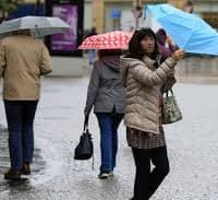 Rabhaidh ó Met Éireann i bhfeidhm i measc coinníollacha stoirmiúla