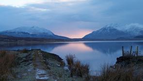 Aimsir fhuar, fheanntach á tuar ó seo go maidin amárach ar fud fad na tíre 