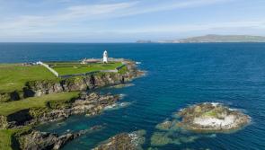 Cruinni&uacute; Eolais &aacute; re&aacute;cht&aacute;il ag Comharchumann Forbartha Ionad Deirbhile