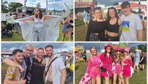 PICTIÚIRÍ: Aingil, hataí buicéad agus gliodar go leor ag Lá a hAon de Electric Picnic 2023