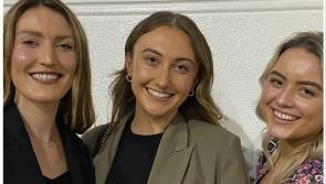 Fiche Bliain ag Fás: Fiche bliain de Ghaelcholáiste Chéitinn i gCluain Meala