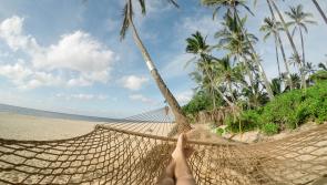 Ag cur do chuid laethanta saoire in áirithe? Seo conas an praghas a choinneáil íseal