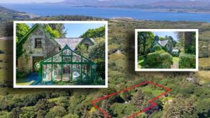 PICTIÚIR: Seanteach draíochtúil an mháistir scoile in Éirinn le poitéinseal teach aisling do €175k