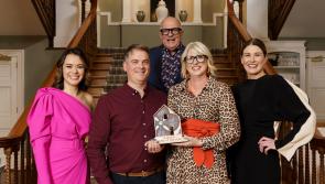 PICTIÚIR: Laistigh den teach ‘bun os cionn’ i Luimneach darb ainm Baile RTÉ na Bliana 2025
