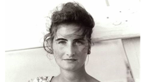 IS DÉANAÍ: Fear gafa ar amhras faoi dhúnmharú Annie McCarrick breis agus 30 bliain ó shin