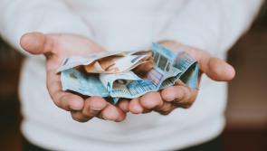 Na mílte i líne le haghaidh íocaíocht leasa shóisialaigh €447 i ndiaidh athrú mór ar rialacha