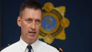 Ceapadh Justin Kelly i gcomharbacht ar Drew Harris mar Choimisinéir na nGardaí