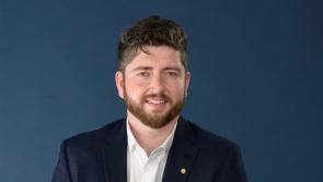 Seolann milliúnaí 35 bliain d'aois iarracht chun bheith ina Uachtarán Éireannach is óige riamh