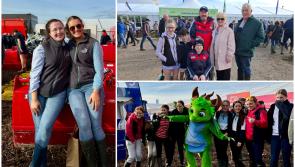 PICTIÚIRÍ: Gach duine ag gáire faoin ngrian ar Lá 1 ag Ploughing 2025 i dTulach Mhór