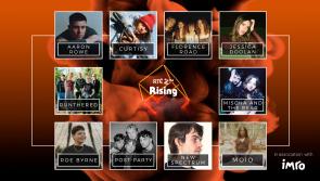 NOCHTTA: F&oacute;gra&iacute;onn RT&Eacute; 2FM cl&aacute;r na nEala&iacute;ont&oacute;ir&iacute; at&aacute; ag &Eacute;ir&iacute; Amach do 2026