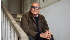 'Cara d&iacute;lis' - F&oacute;gra&iacute;onn RT&Eacute; l&aacute;ithreoir nua do chl&aacute;r m&oacute;r&eacute;ilimh i ndiaidh bh&aacute;s Hugh Wallace