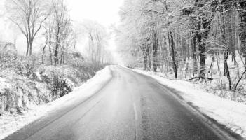 'Sharp' frost and snow for Donegal this week, Met Éireann warns