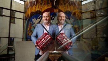 Buaiteoirí sheacht ngradam Ghradam Ceoil TG4 2024 fógartha