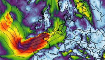 'An-mhíshuaimhneach' - Déanann Met Éireann tuar uafásach don deireadh seachtaine seo