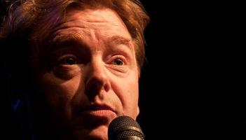 'Tógfaidh siad do chuid airgid' - Tugann an t-eacnamaí ceannródaíoch David McWilliams rabhadh faoi chalaois 'uafásach'