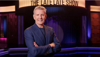 Múchann na mílte an Late Late Show ar RTÉ i ndiaidh ráitis chonspóideacha Patrick Kielty