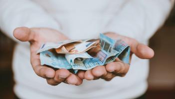 D’fhéadfadh na mílte in Éirinn a bheith ag tuilleamh €130 breise le híocaíocht leasa shóisialaigh nach bhfuil mórán eolais uirthi