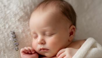 Ainmneacha leana&iacute; is m&oacute; t&oacute;ir in &Eacute;irinn nochta agus an l&iacute;on is airde do bhuachaill&iacute; iontasaithe