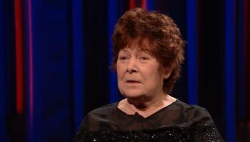 'Ceann de na guthanna is cro&iacute;&uacute;la agus is &iacute;oc&oacute;na&iacute; in &Eacute;irinn' - br&oacute;n domhain agus Dolores Keane ar shl&iacute; na f&iacute;rinne