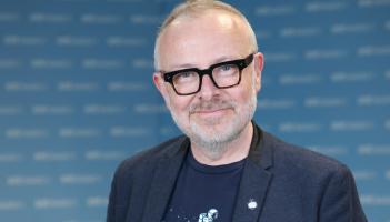 Deimhn&iacute;onn RT&Eacute; ceapach&aacute;n Rick O'Shea mar l&aacute;ithreoir nua Arena ar RT&Eacute; Raidi&oacute; 1