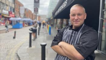 F&aacute;ilte go Sr&aacute;id an Mh&oacute;ir: Tugann sraith nua RT&Eacute; l&eacute;argas ar an saol ar shr&aacute;id &iacute;oc&oacute;nach Bhaile &Aacute;tha Cliath