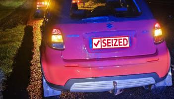 Gabhann Garda&iacute; buachaill 15 bliana d'aois ag tiom&aacute;int go Baile &Aacute;tha Cliath ar mh&oacute;tarbhealach gn&oacute;thach an M7