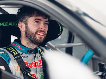 'Chreid m&eacute; sa bhriongl&oacute;id': Buail leis an tiom&aacute;na&iacute; drifte &Eacute;ireannach James Deane a bhris taifead