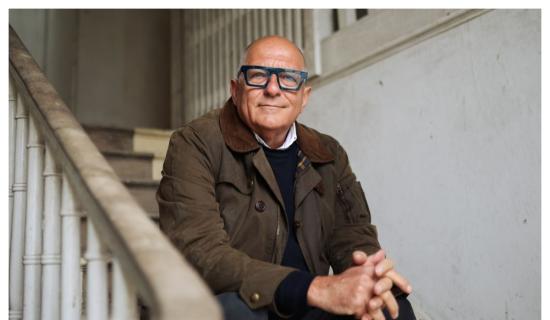 'Cara d&iacute;lis' - F&oacute;gra&iacute;onn RT&Eacute; l&aacute;ithreoir nua do chl&aacute;r m&oacute;r&eacute;ilimh i ndiaidh bh&aacute;s Hugh Wallace