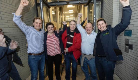 Chuir baill den IFA deireadh le hag&oacute;id su&iacute; isteach ag oifig&iacute; Bhord Bia i mBaile &Aacute;tha Cliath