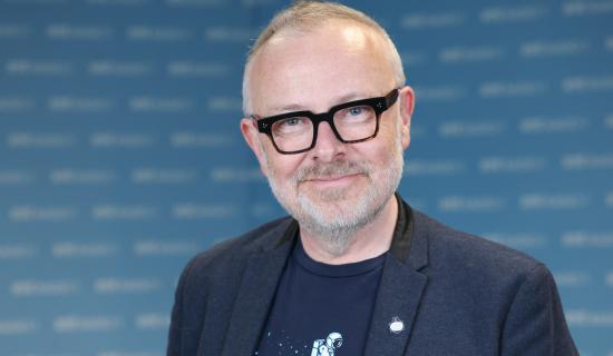 Deimhn&iacute;onn RT&Eacute; ceapach&aacute;n Rick O'Shea mar l&aacute;ithreoir nua Arena ar RT&Eacute; Raidi&oacute; 1