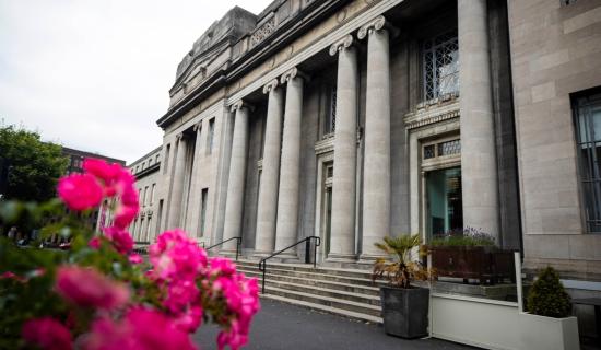 F&oacute;gra&iacute;onn an tAire P&aacute;draig &Oacute; Donnabh&aacute;in ceapach&aacute;in nua chuig Bord an Halla Ceolchoirme N&aacute;isi&uacute;nta