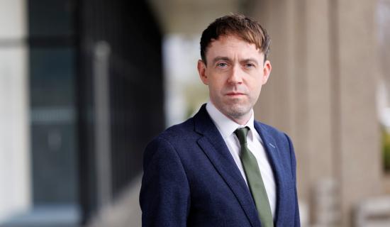 F&oacute;gra&iacute;onn Nuacht RT&Eacute; go bhfuil Barry Lenihan ceaptha mar chomhfhreagra&iacute; polait&iacute;ochta nua