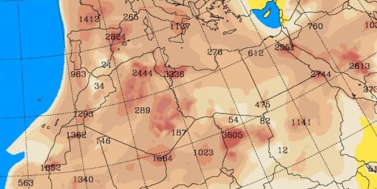 Moltar don phobal gan a gcuid fuinneoga a n&iacute; mar gheall ar aimsir aisteach at&aacute; le teacht in &Eacute;irinn