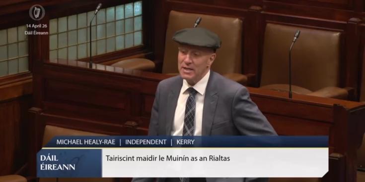 WATCH: Michael Healy Rae announces his intention to resign from Government in the D&aacute;il