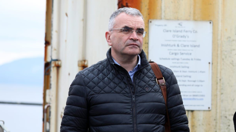 Foils&iacute;onn an tAire Calleary Plean Gn&iacute;omha&iacute;ochta um Sheirbh&iacute;s&iacute; Poibl&iacute; Gaeilge 2026-2028