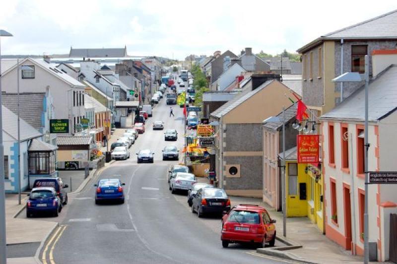 Ranganna Gaeilge ar fáil ar an Chlochán Liath