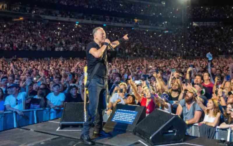 Ceolchoirmeacha Éireannach Bruce Springsteen in 2024: Cathain a théann ticéid ar díol?