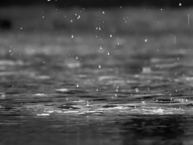Eisíonn Met Éireann an t-eolas is déanaí faoin aimsir roimh dheireadh seachtaine saoire bainc