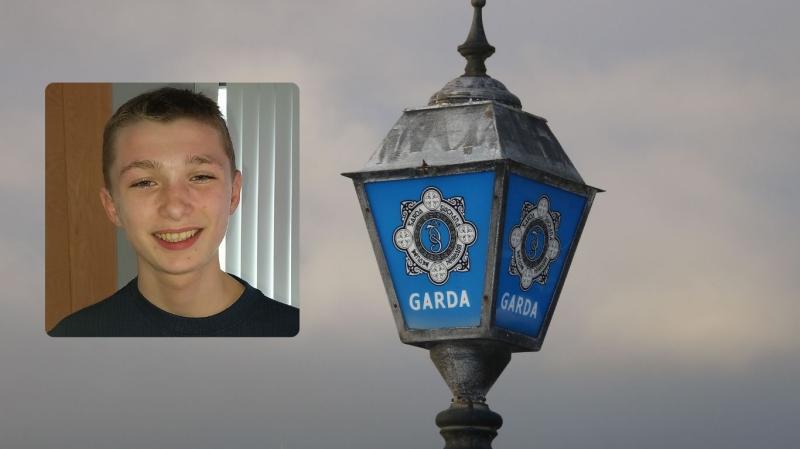 Tá cúnamh á lorg ag gardaí chun buachaill, 13, atá ar iarraidh le roinnt laethanta a aimsiú