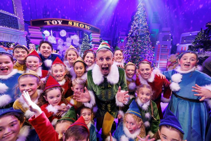D'fhéadfadh sé a bheith do bhliain! Is féidir leat iarratas a dhéanamh anois le bheith sa lucht féachana don Late Late Toy Show