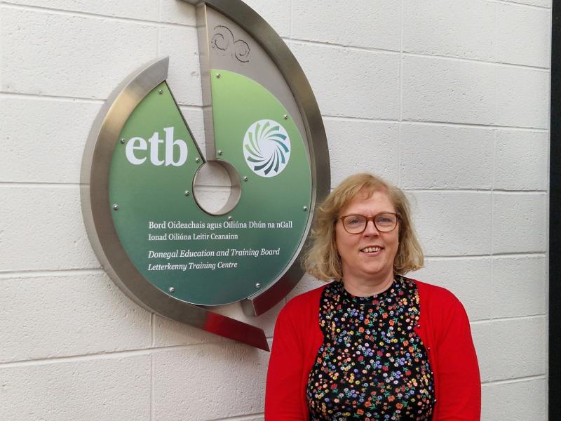 Borradh muiníne chun tús a chur le gairm nua tugtha ag ETB Dhún na nGall do bhean as Ráth Bhoth