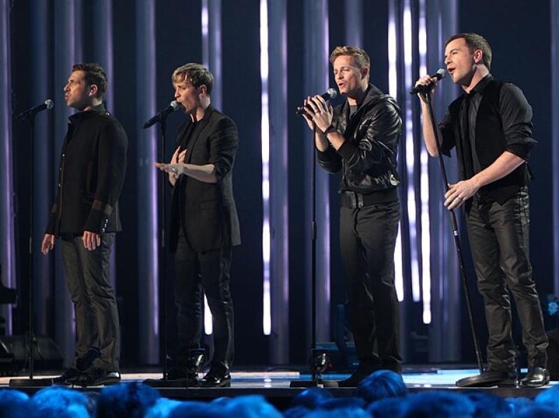 Athaontú Westlife: Fógraíonn banna buachaillí íocónach ocht ndáta nua ceolchoirme Éireannacha