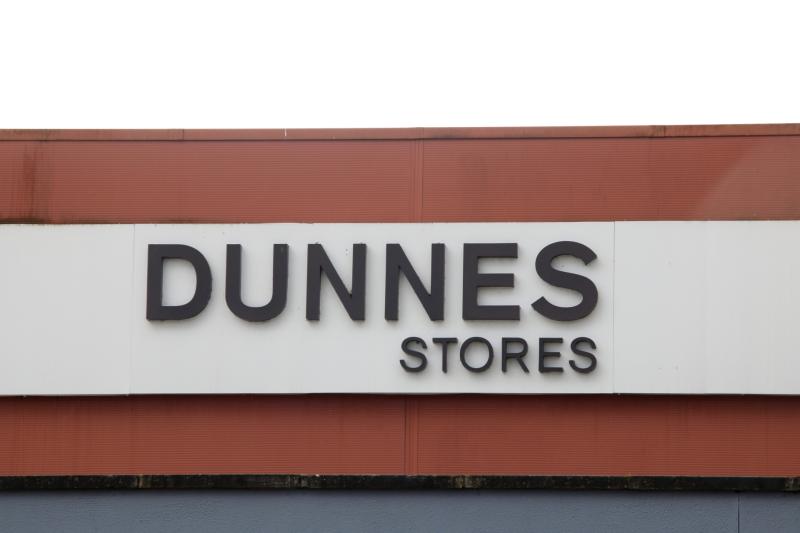 FOLÁIREAMH! Sneacán coitianta á aisghairm ó Dunnes Stores agus Supervalu mar gheall ar an bhféidearthacht go bhfuil múnla ann